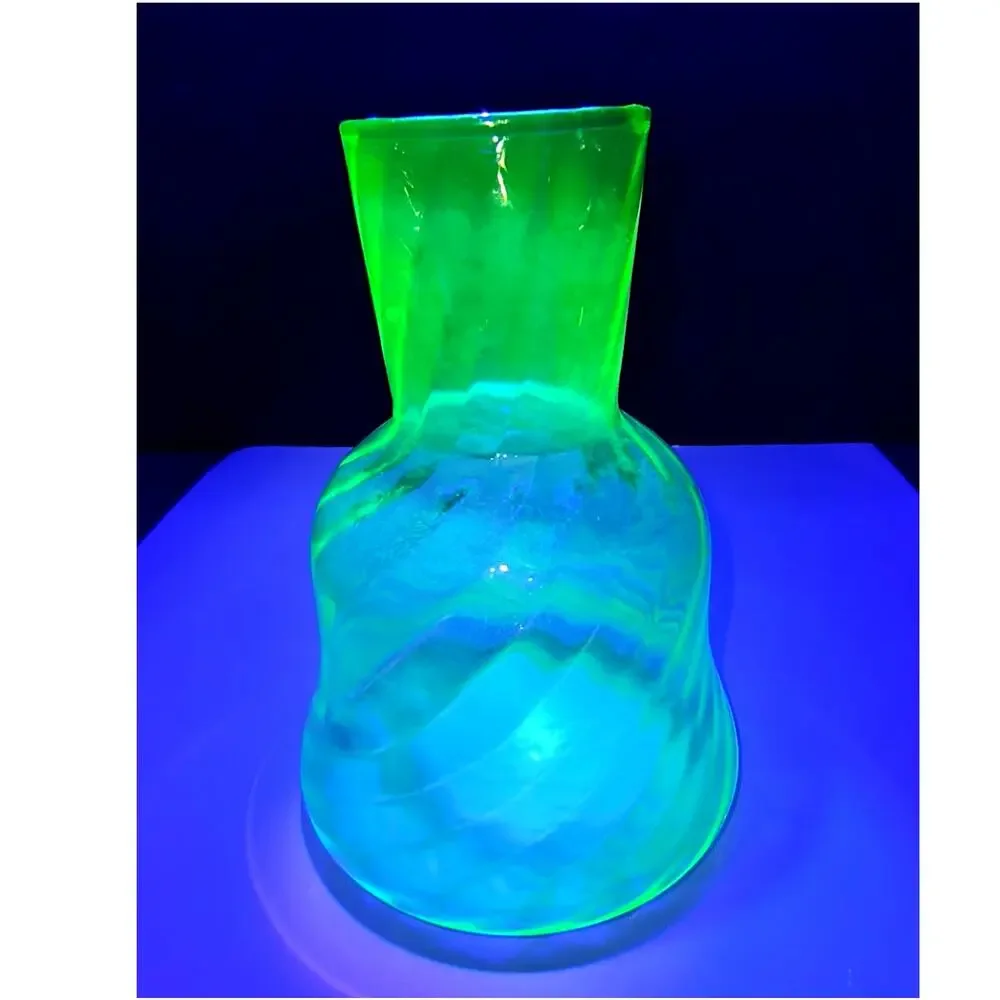 1565. Green Glass UV Reactive Vase